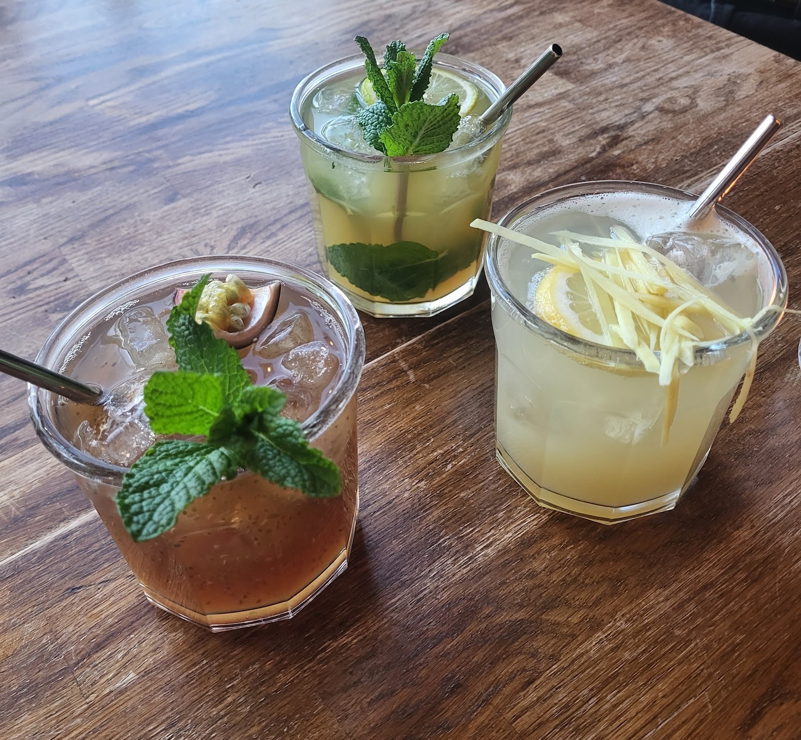 SOY: food & drinks