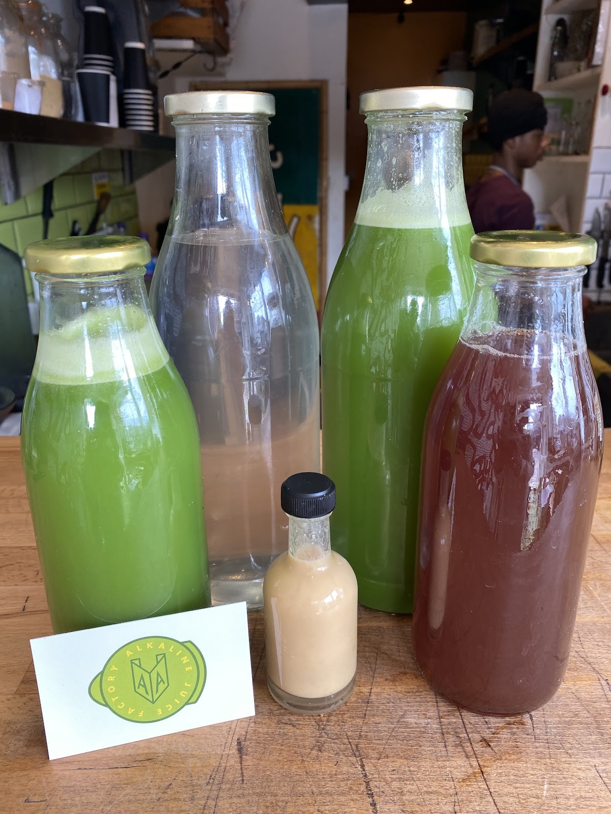 Alkaline Juice Factory: food & drinks