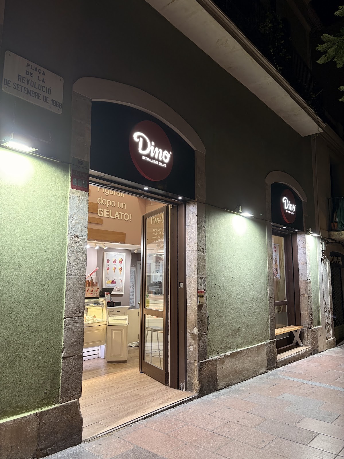 Dino Gelateria Italiana: the place