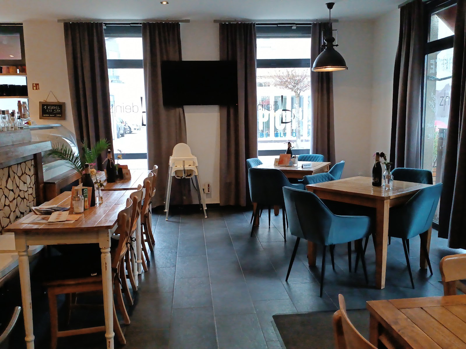 Café Deinz: the place