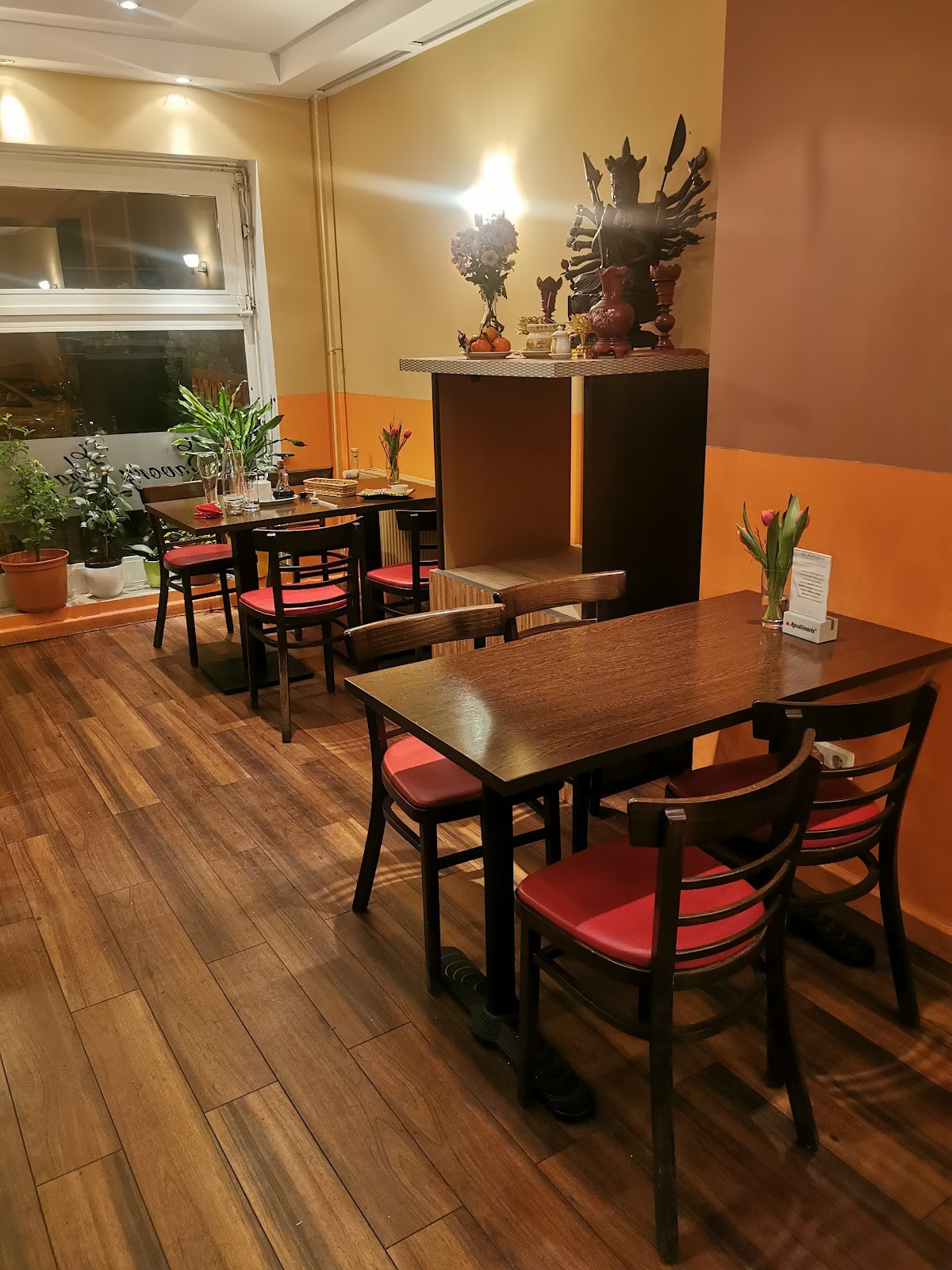 Savory Chay: the place