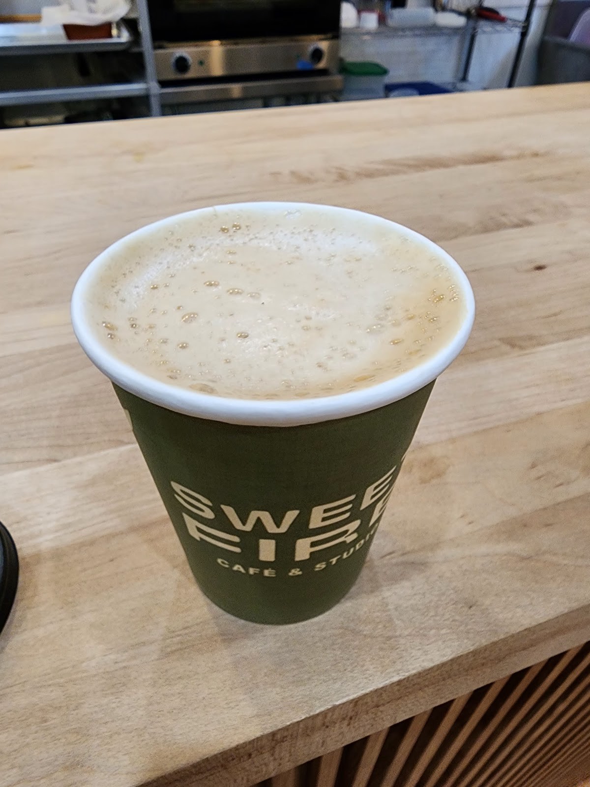 Sweet Fire Cafe & Studio: food & drinks