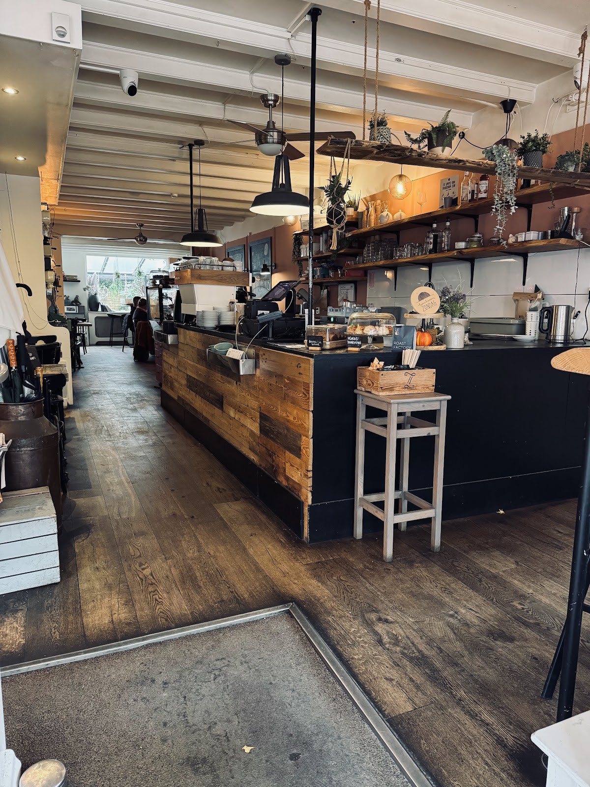 Lunchroom Zondag: the place