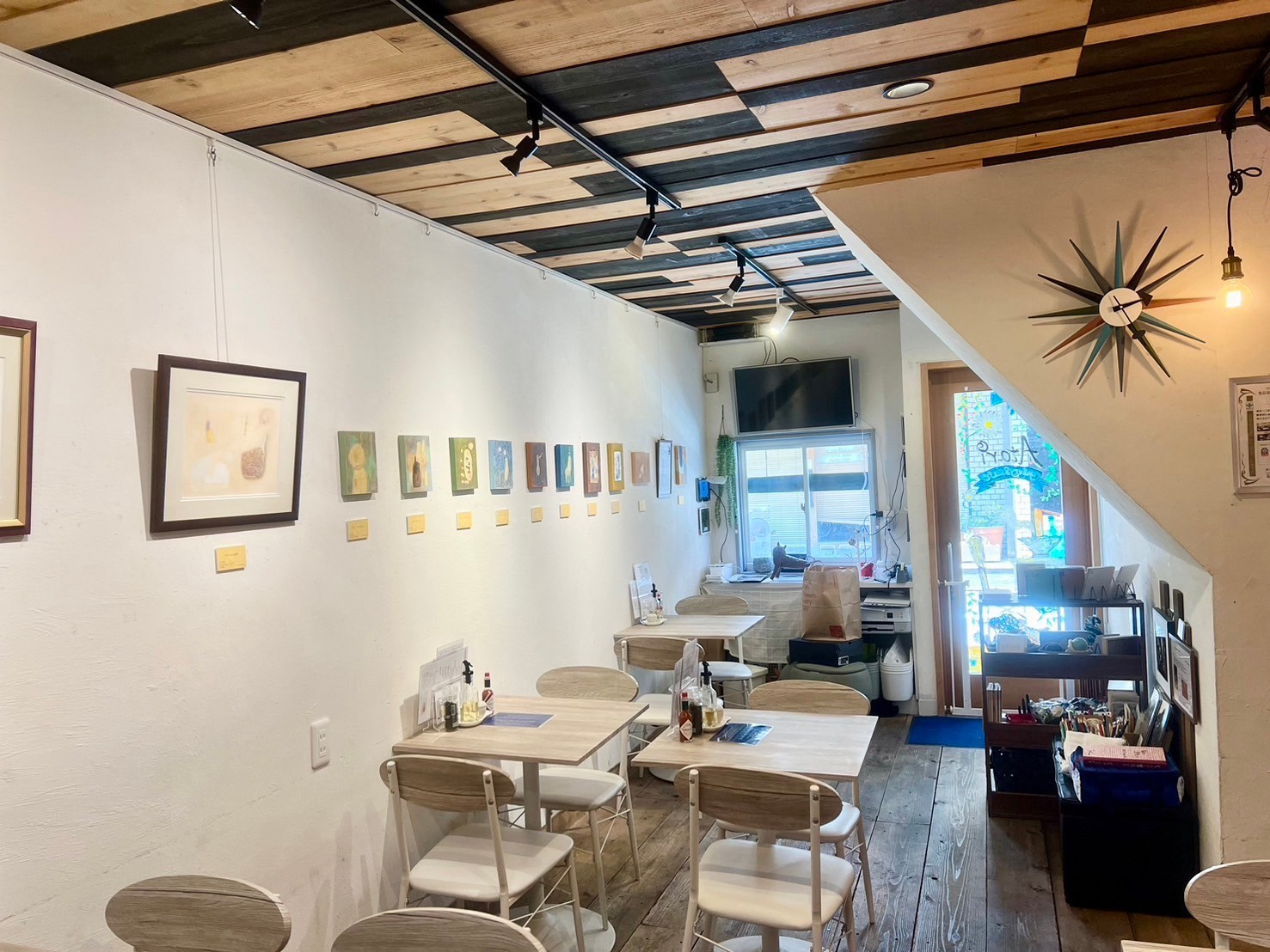 Atari gallery&cafe: the place
