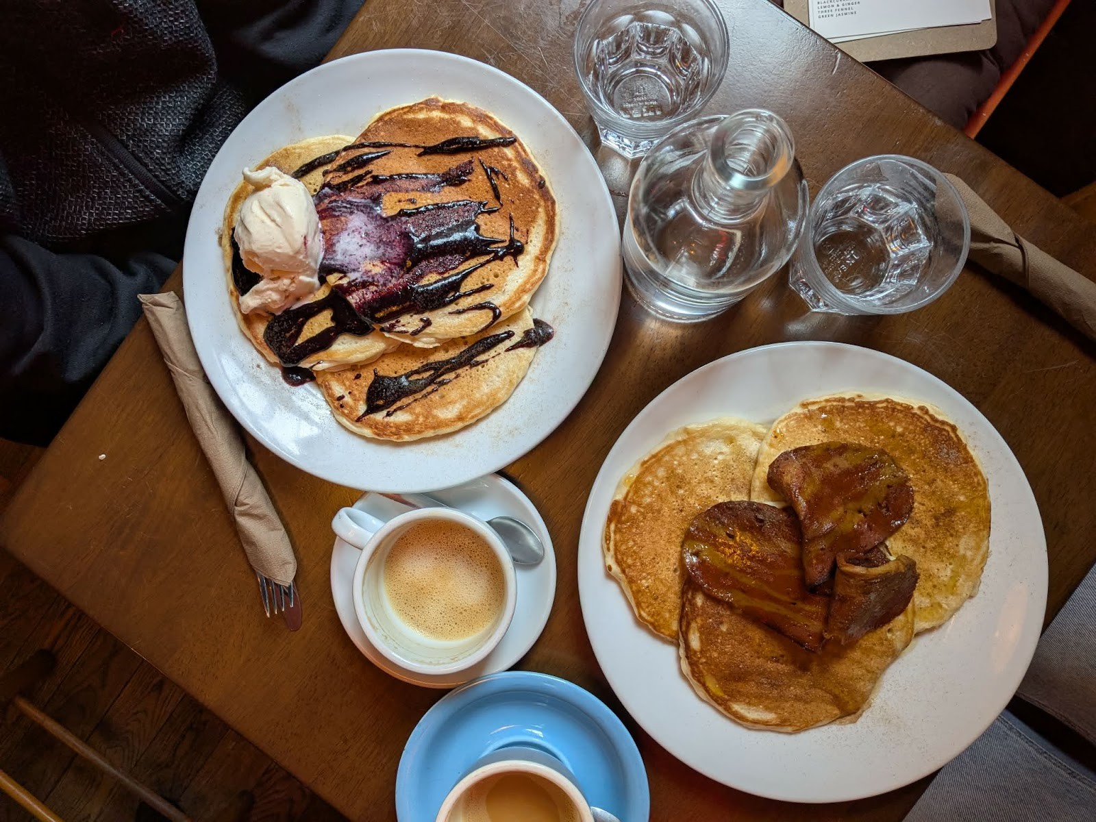 The Glad Cafe CIC: food & drinks