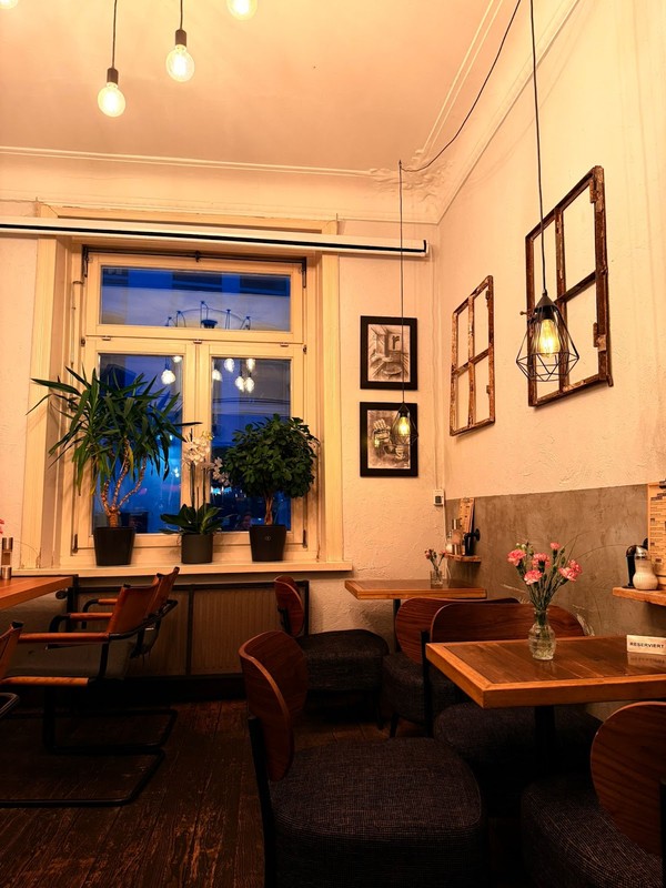 Rooster Café: photo 4