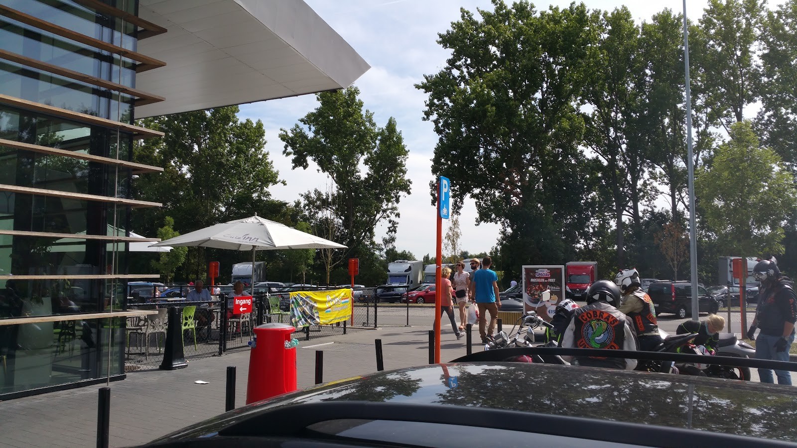 Esso Drongen Zuid: the place
