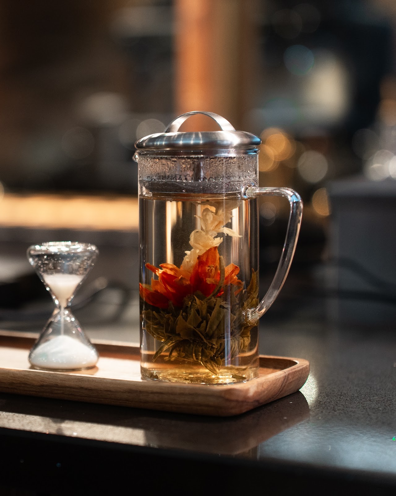 Hinterland Alcohol-Free Bar and Cafe: food & drinks