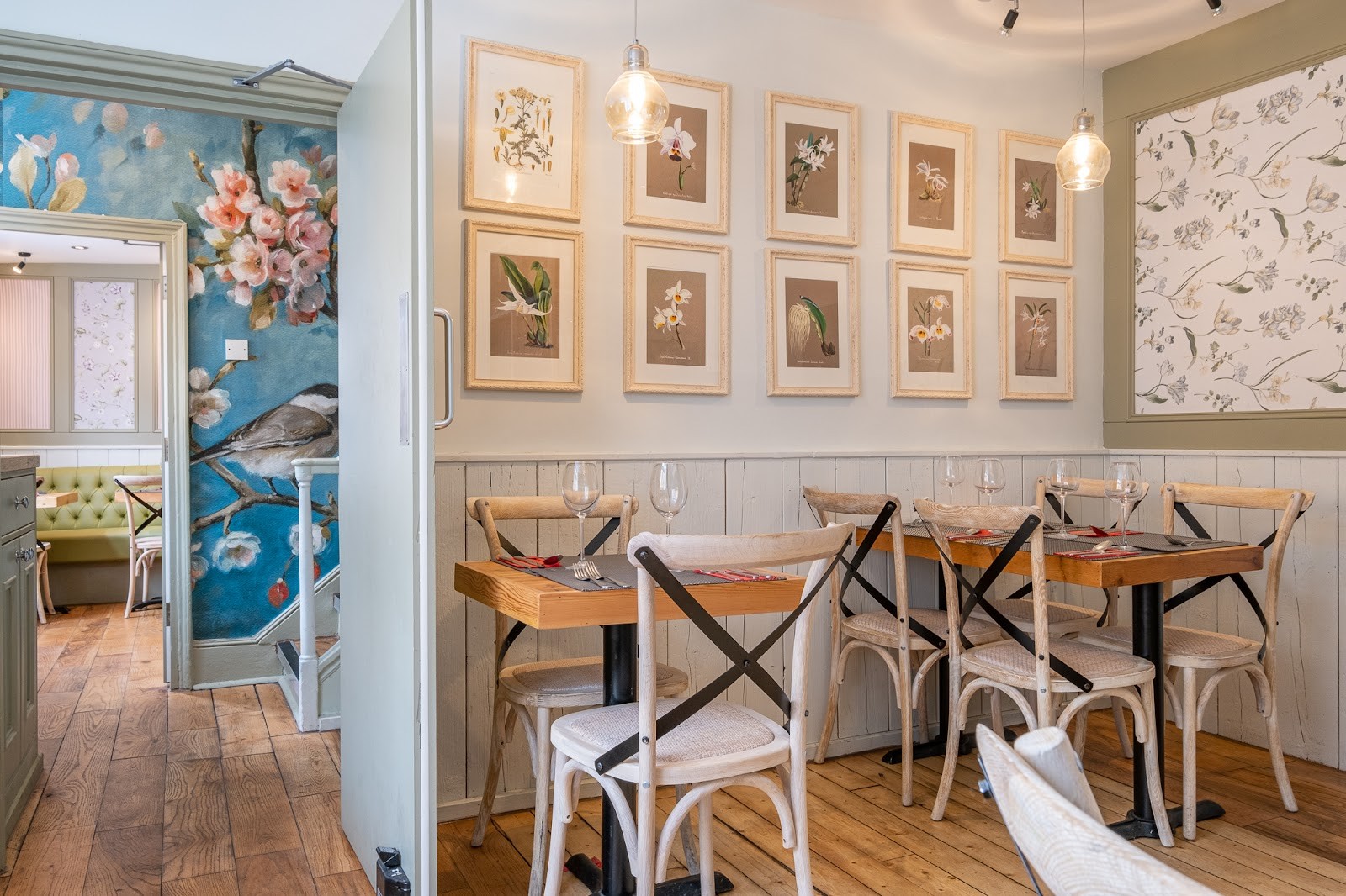 Giggling Squid - Brighton: the place