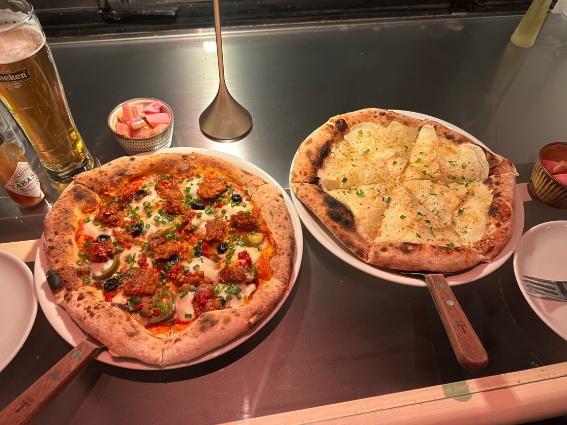Weirdough 위어도우: food & drinks
