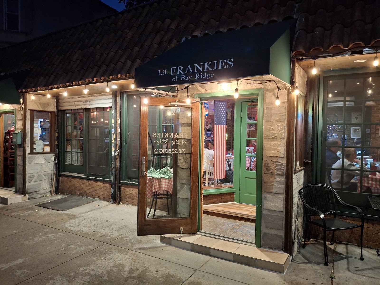 Frankie's of Bay Ridge: the place
