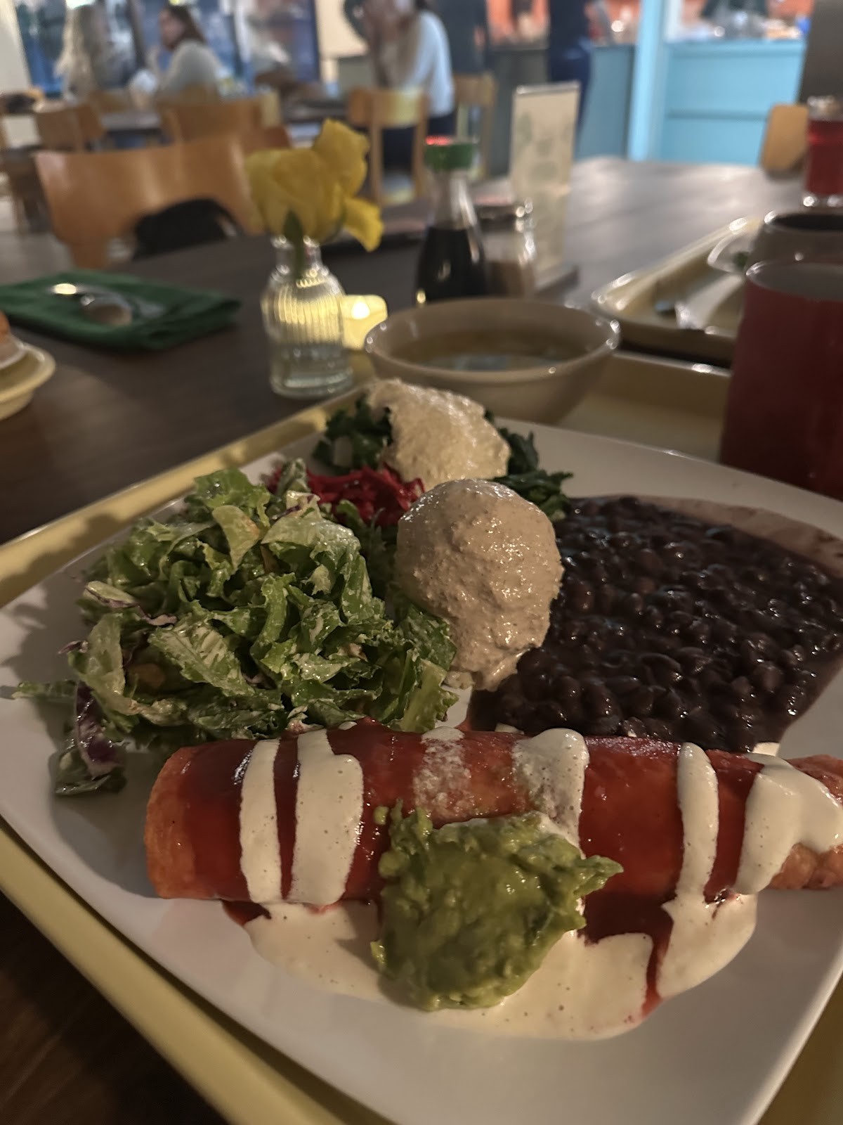 Casa de Luz East: food & drinks