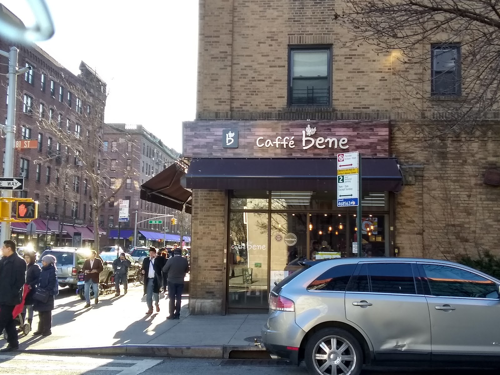 Caffé Bene: the place