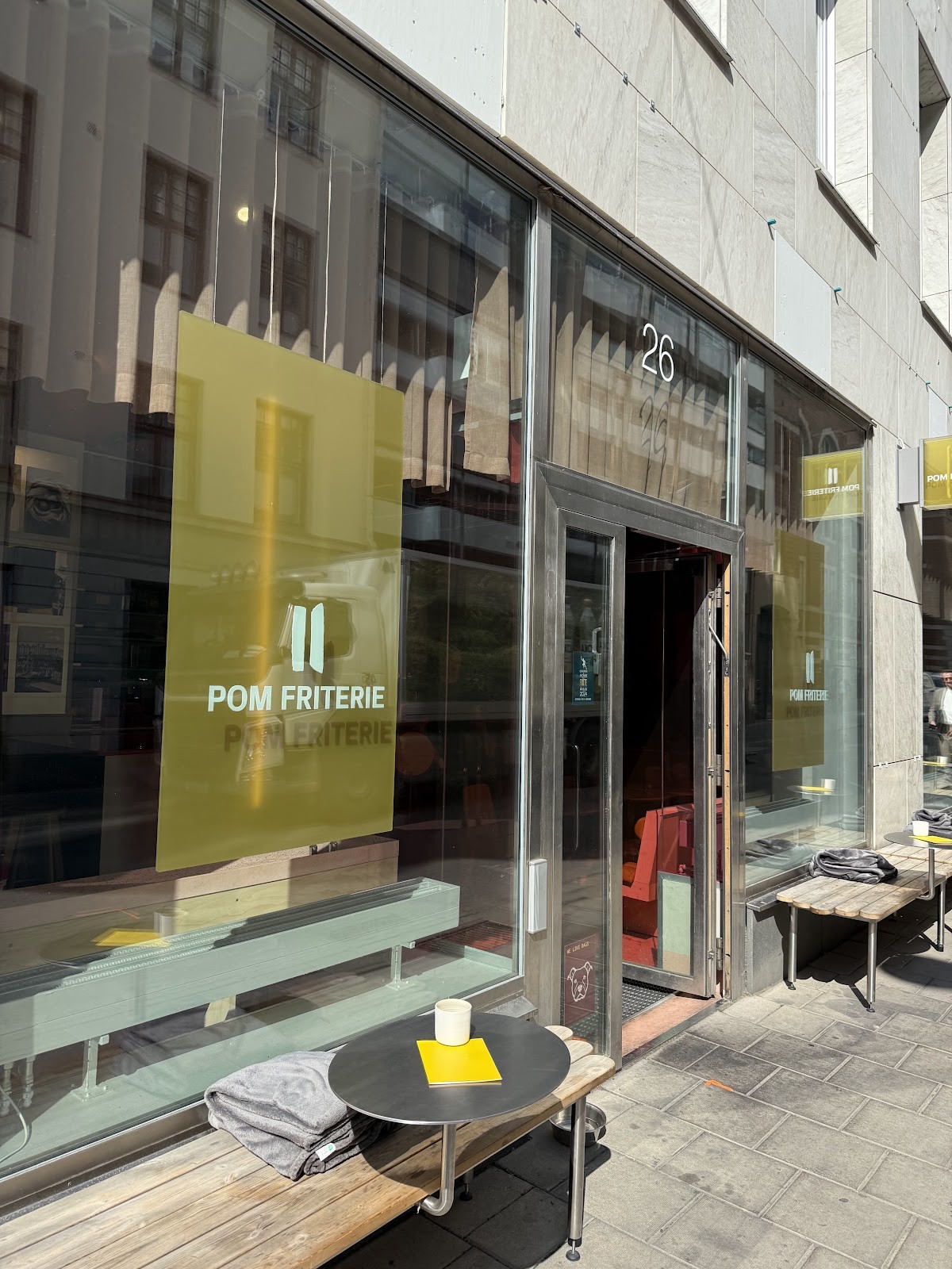Pom Friterie: the place