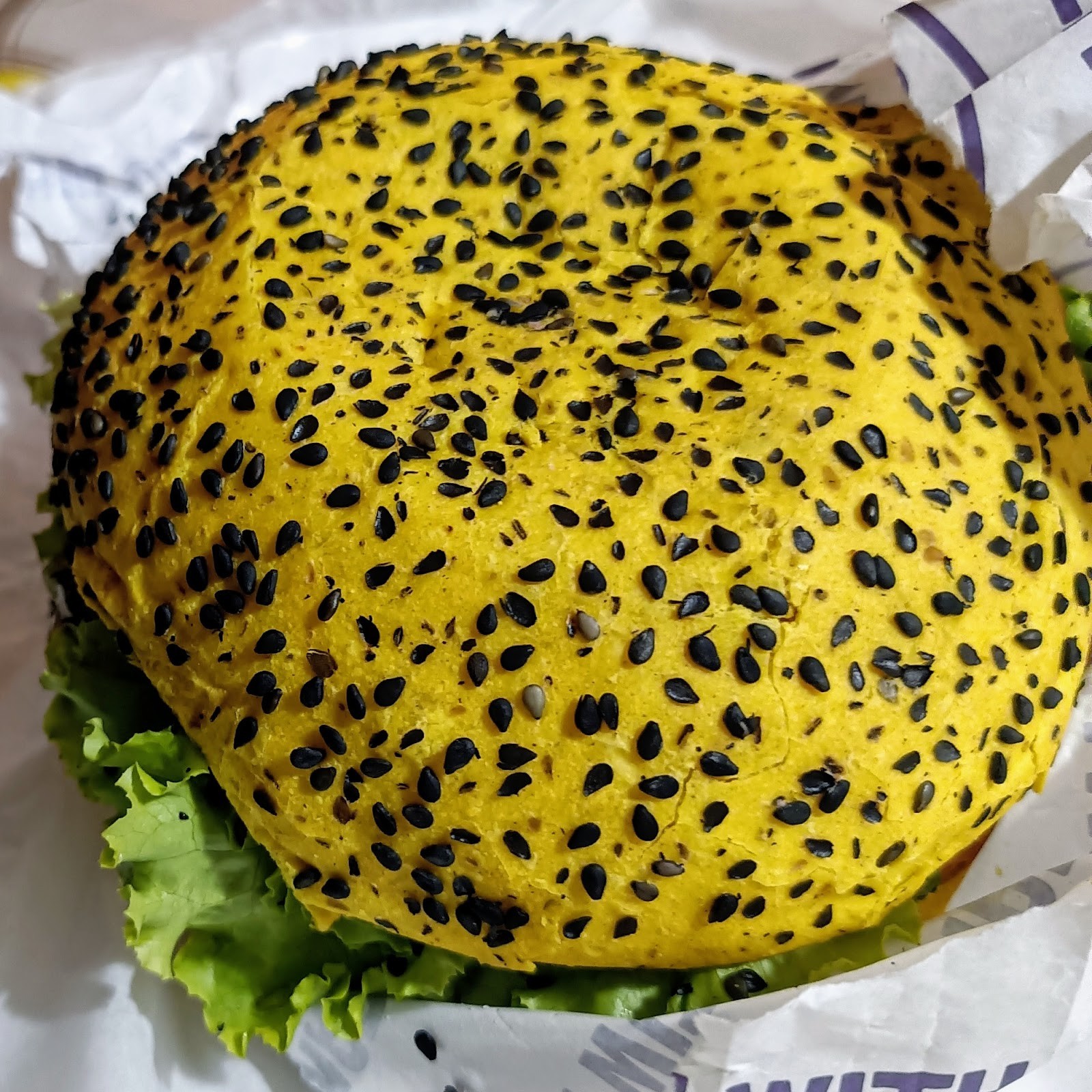 Flower Burger: food & drinks