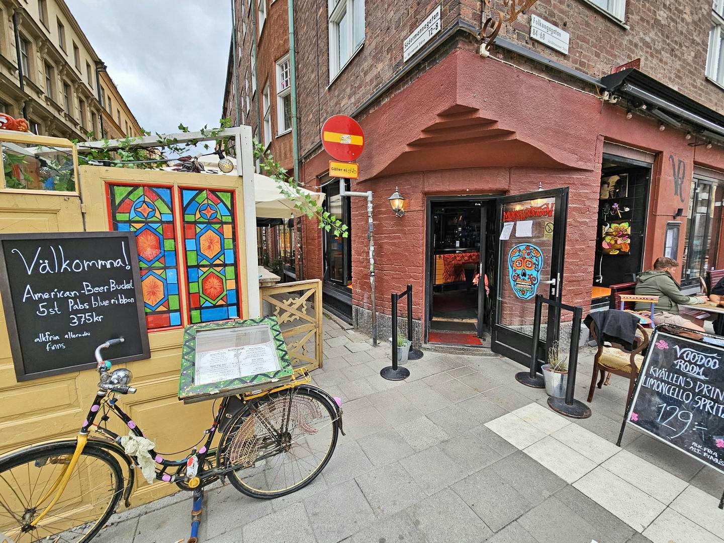 Voodoo Room: the place