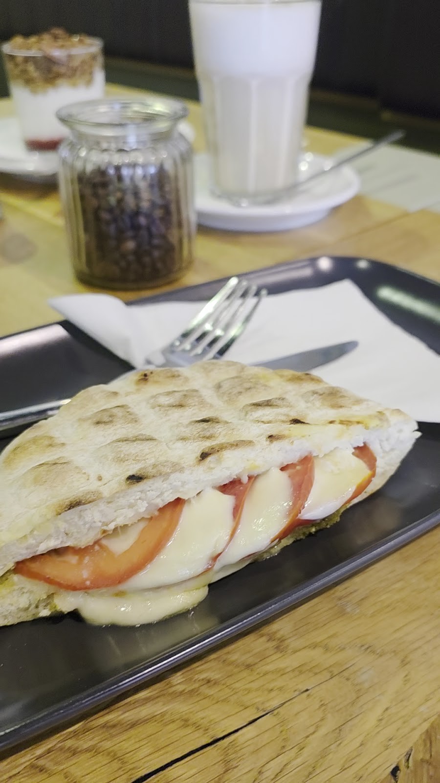 Café Hoffnung: food & drinks