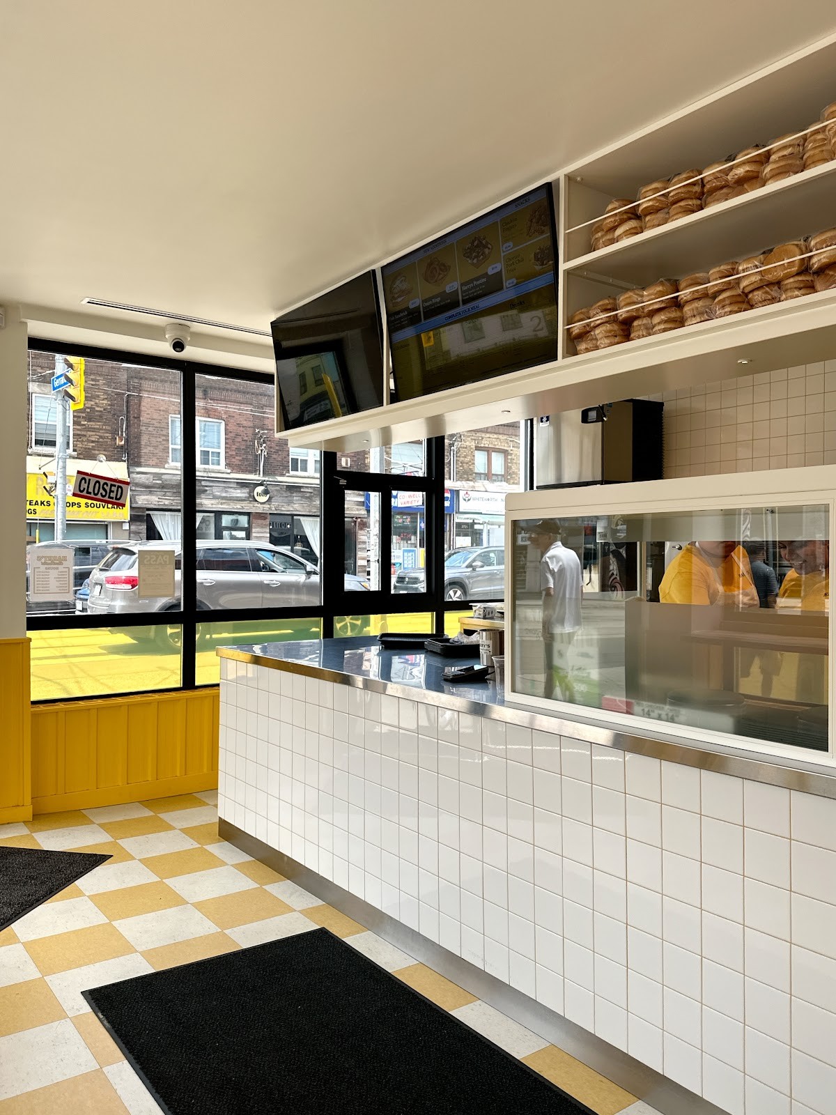 Harry's Charbroiled: the place