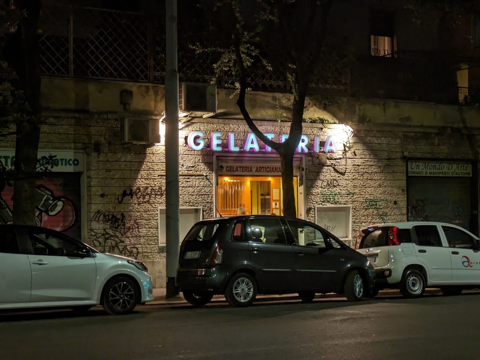 Gelateria Artigianale K2.0 Viale Adriatico 121: the place