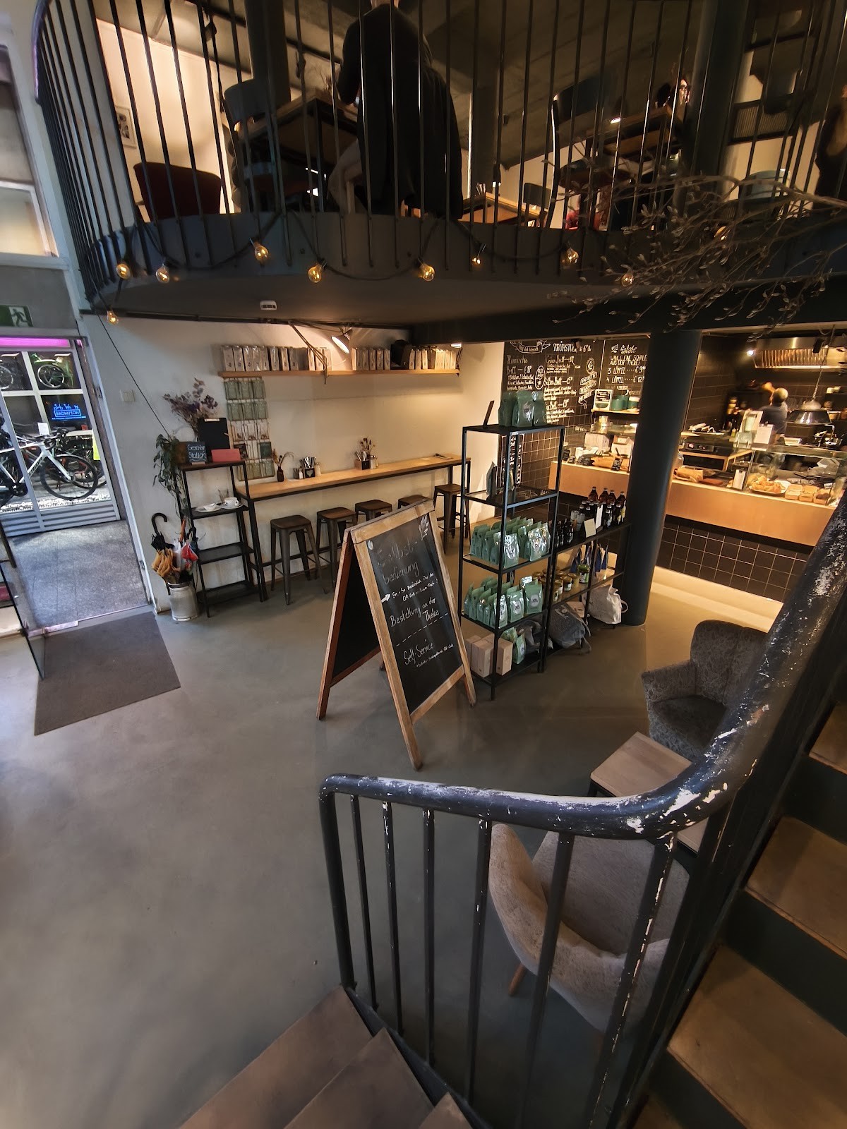 Café Heimisch: the place