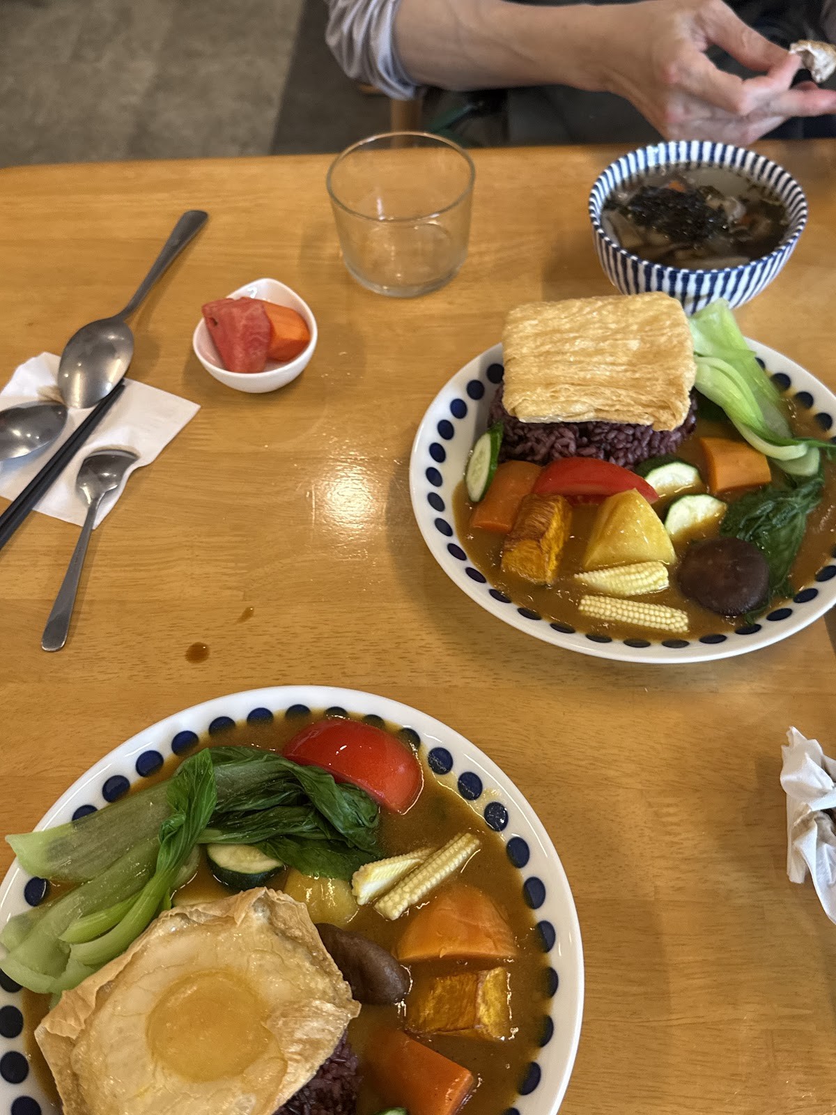 Yuli Your Home: food & drinks