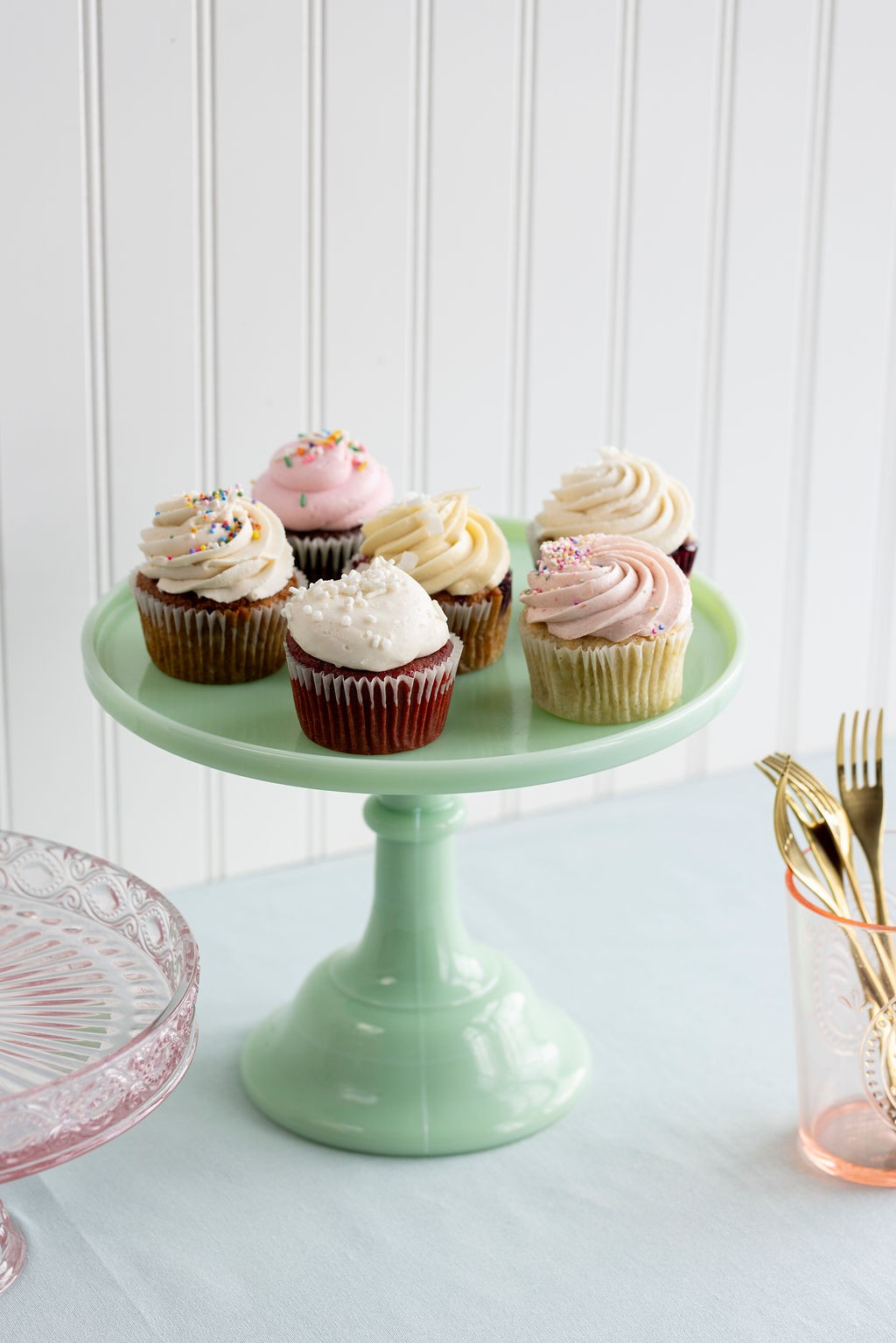 Petunia's Pies & Pastries: food & drinks