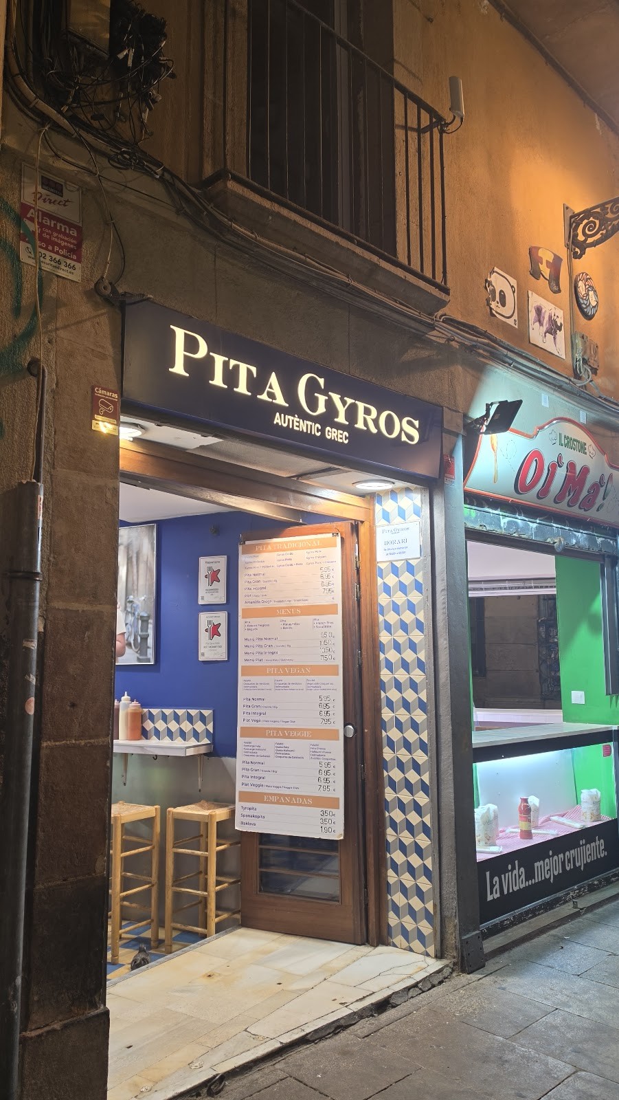 Pita Gyros Gòtic: the place