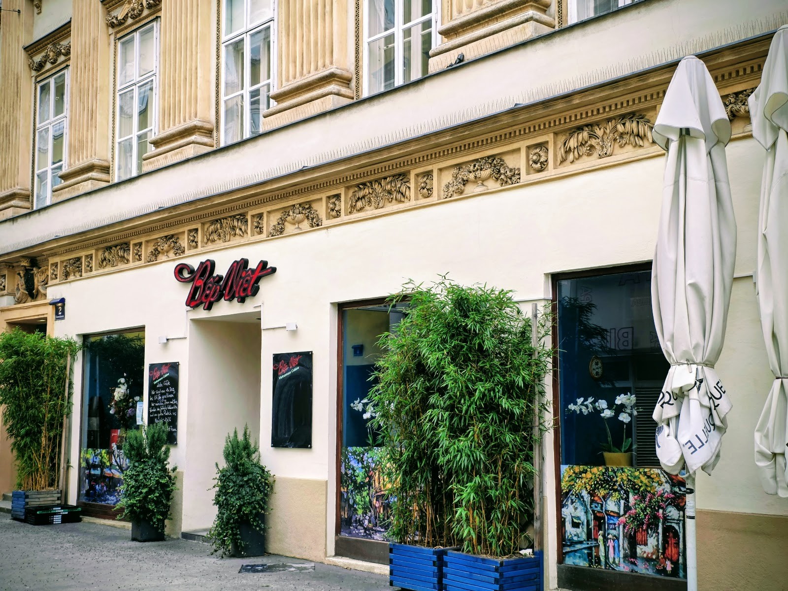 Bep Viet: the place