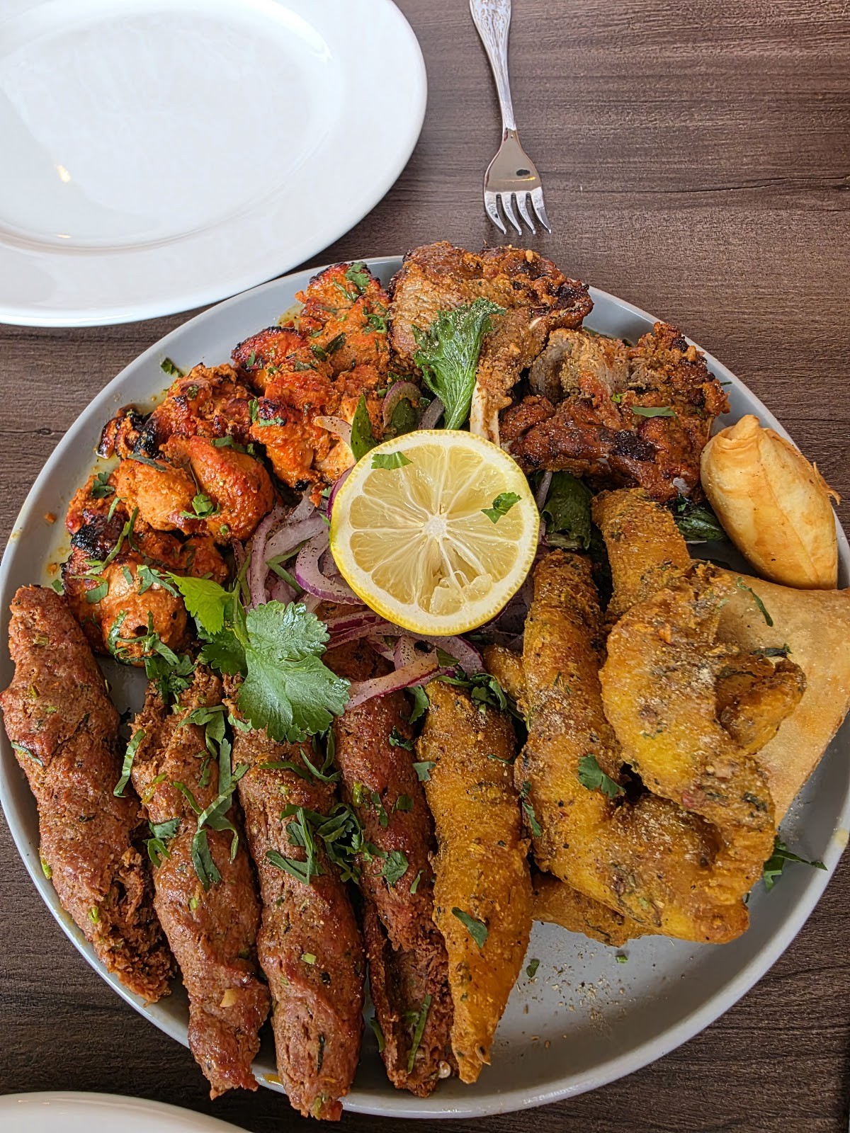 Barsana Pure Vegetarian and Vegan Indian Restaurant: food & drinks