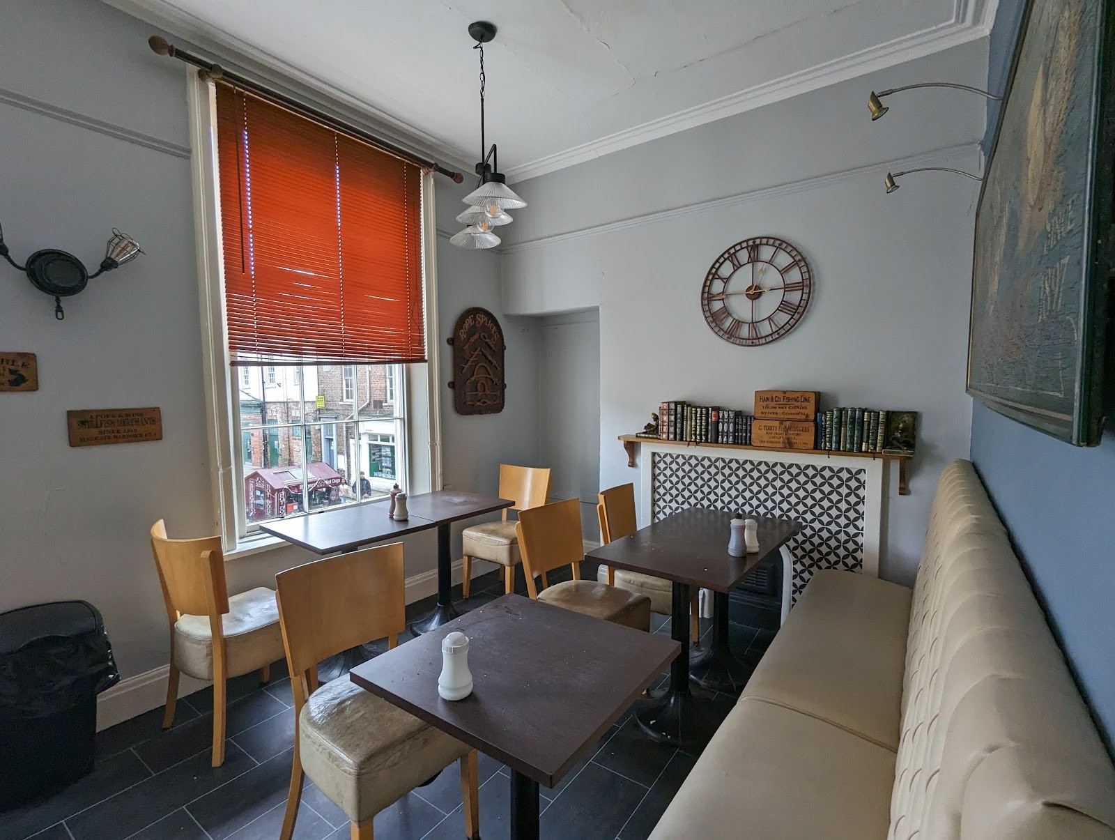 Mr Chippy: the place