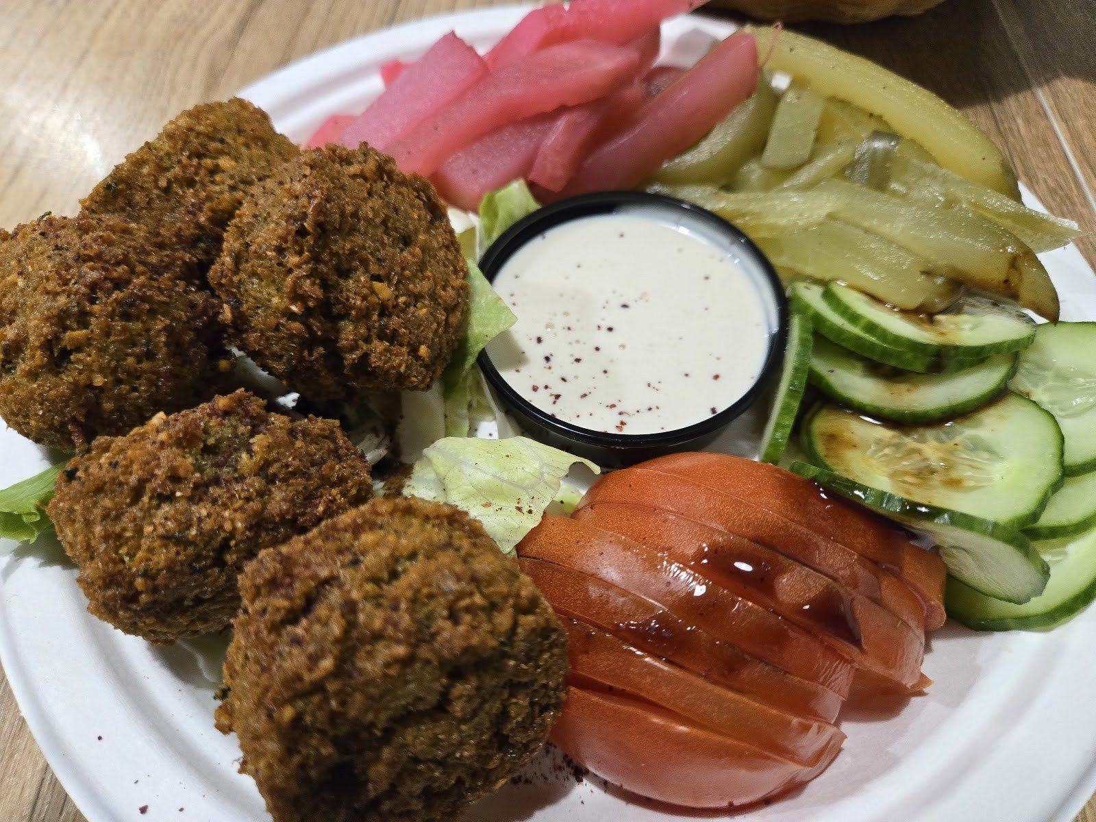 Falafel Full hummus falafel: food & drinks