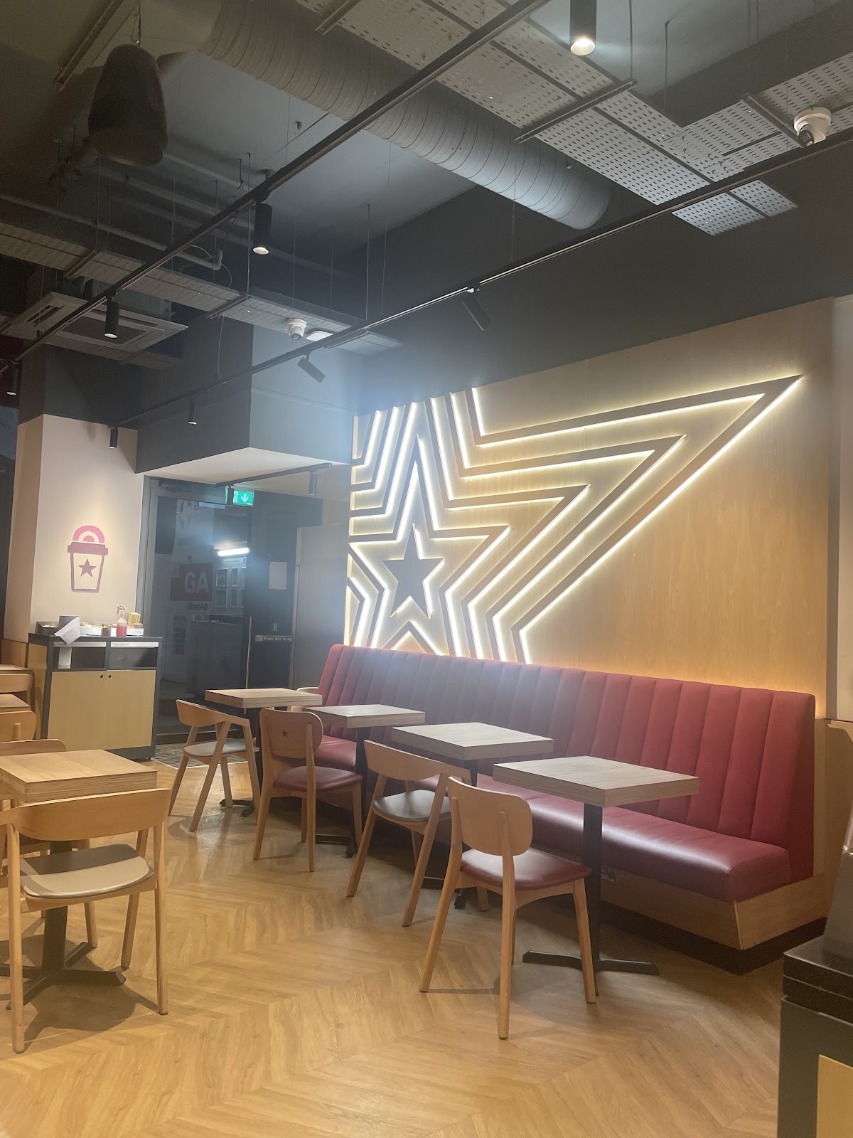 Pret A Manger - Clerys Quarter: the place
