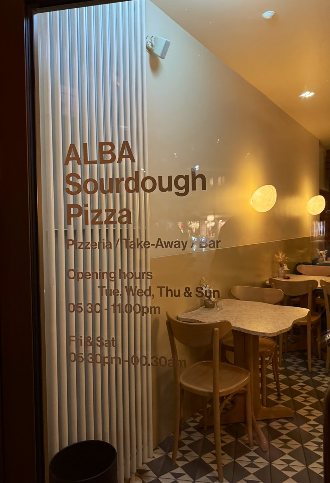 ALBA Sourdough Pizza: the place