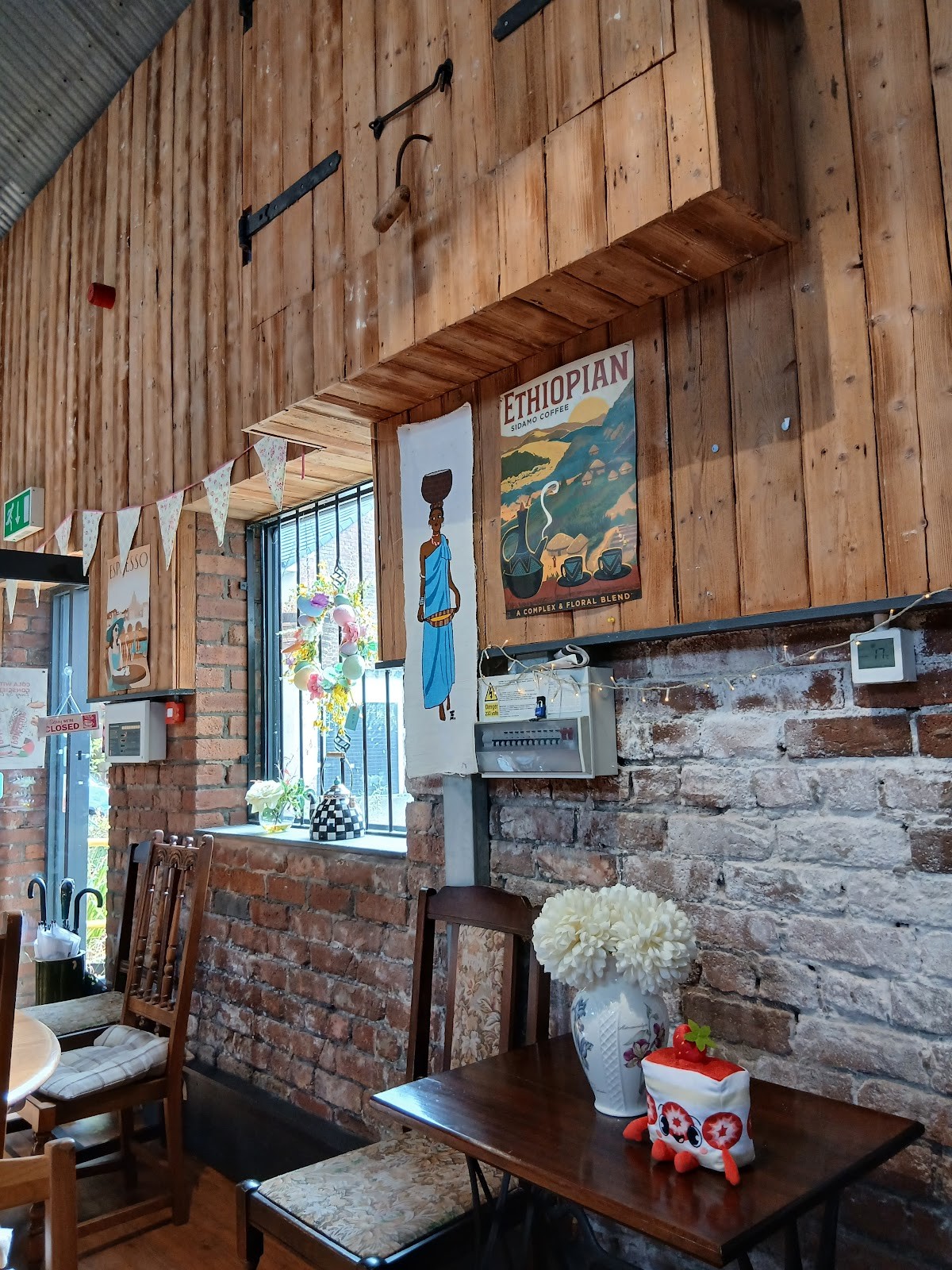 Maggie May's Community Cafe: the place