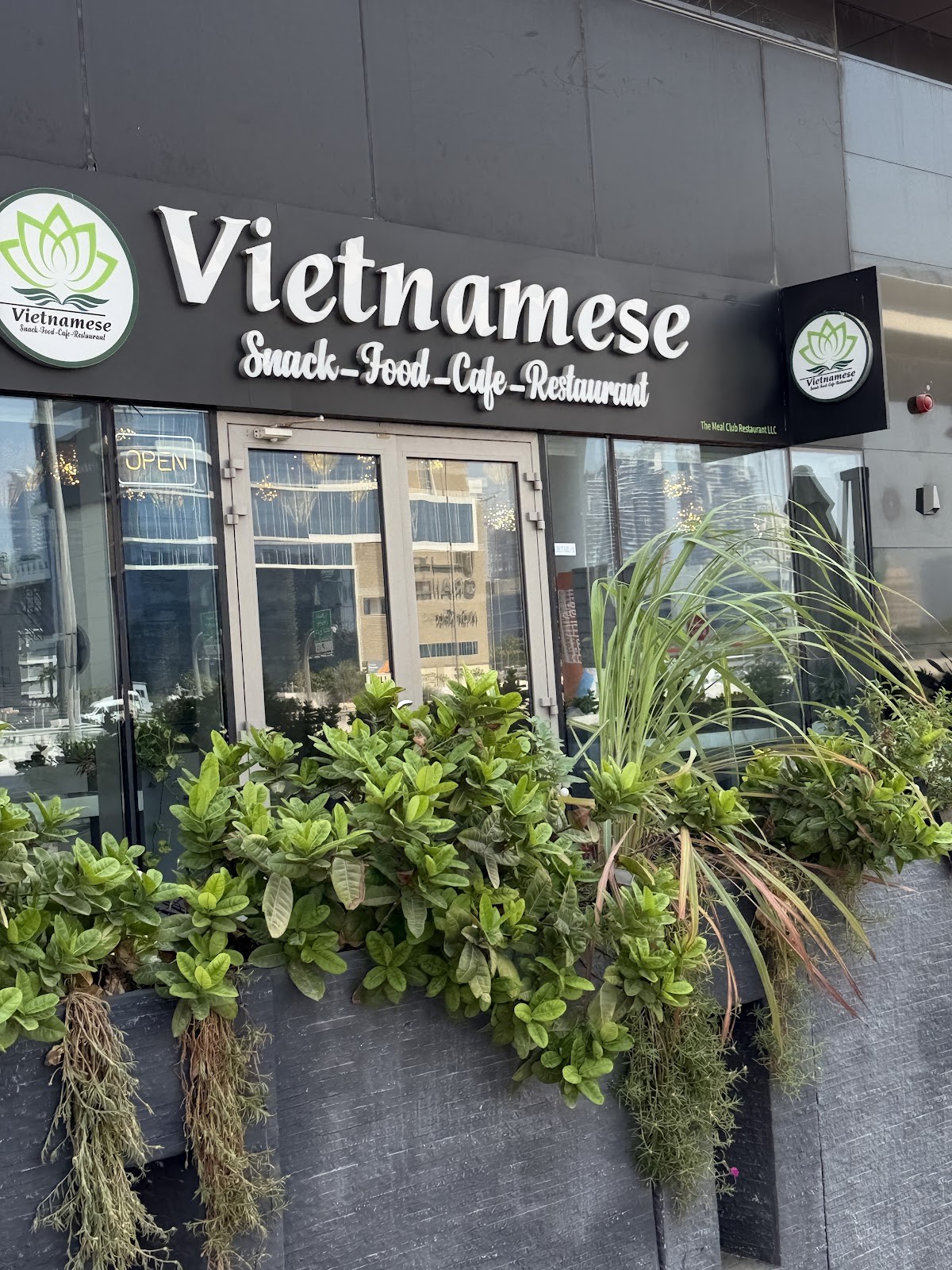 Vietnamese Snack Food Cafe Restaurant - The Greens: the place