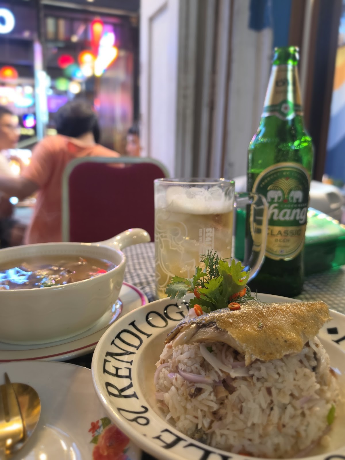 STUDIYO BAR: food & drinks