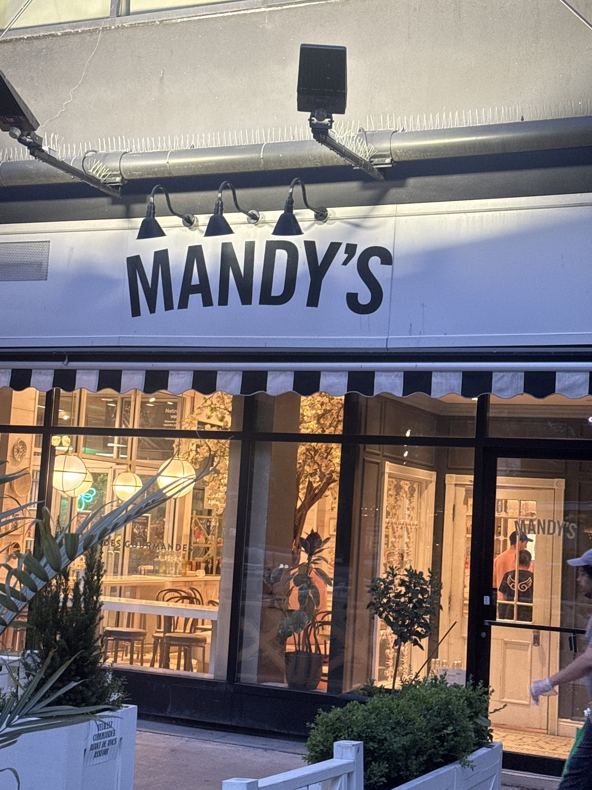 Mandy's: the place