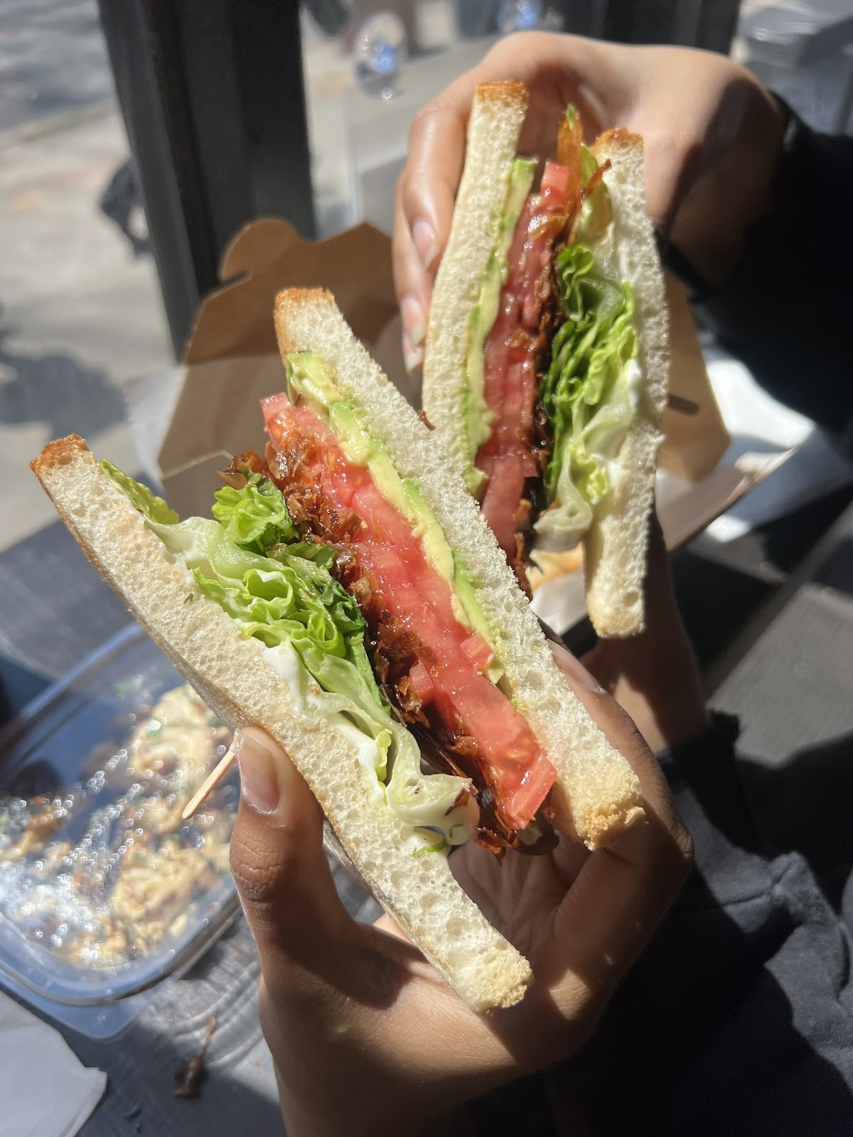 A.T.M. Vegan Deli: food & drinks