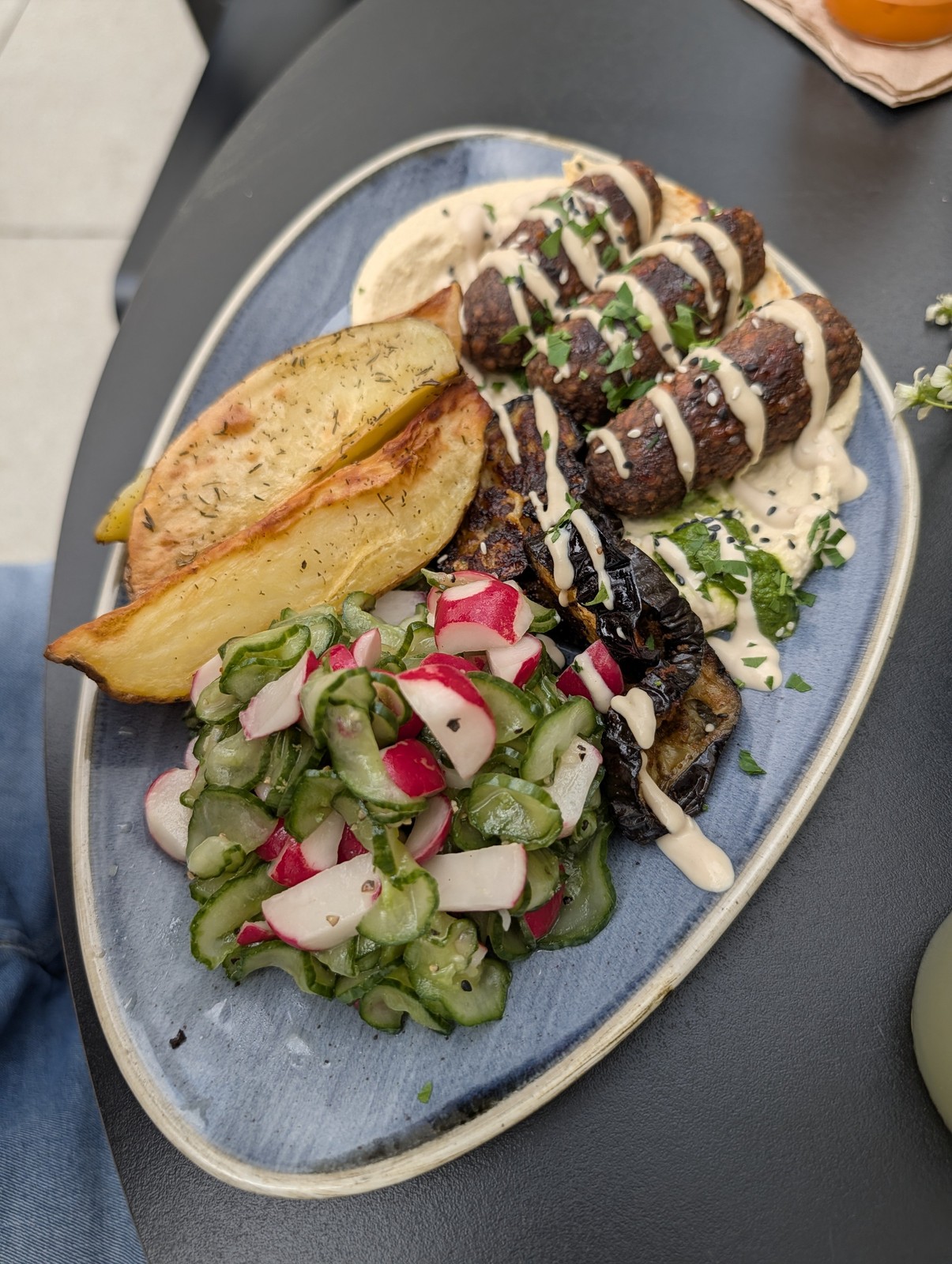 Life Deli: food & drinks