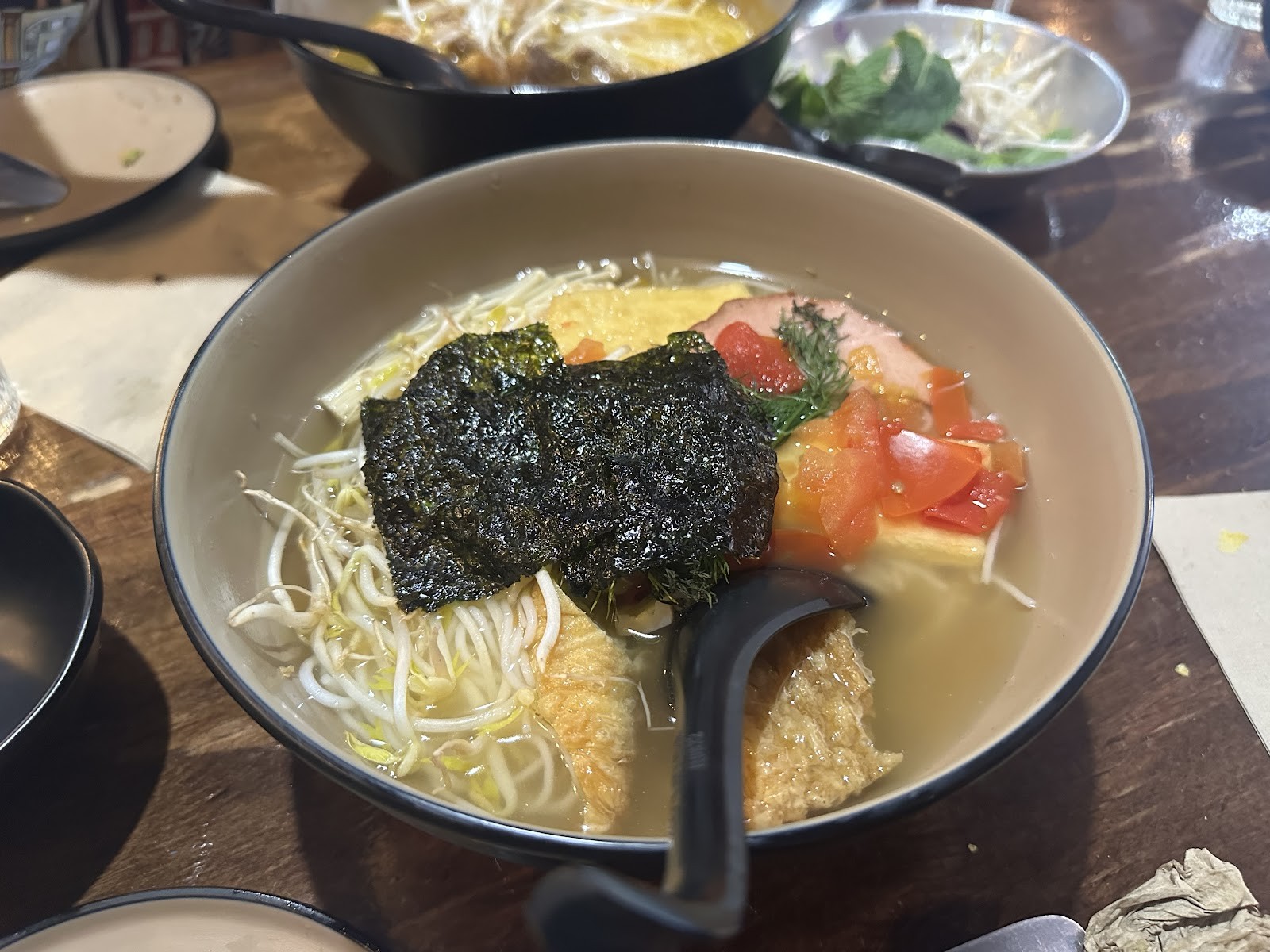 Vina Vegan Restaurant: food & drinks
