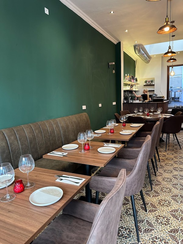 Diwan beirut: photo