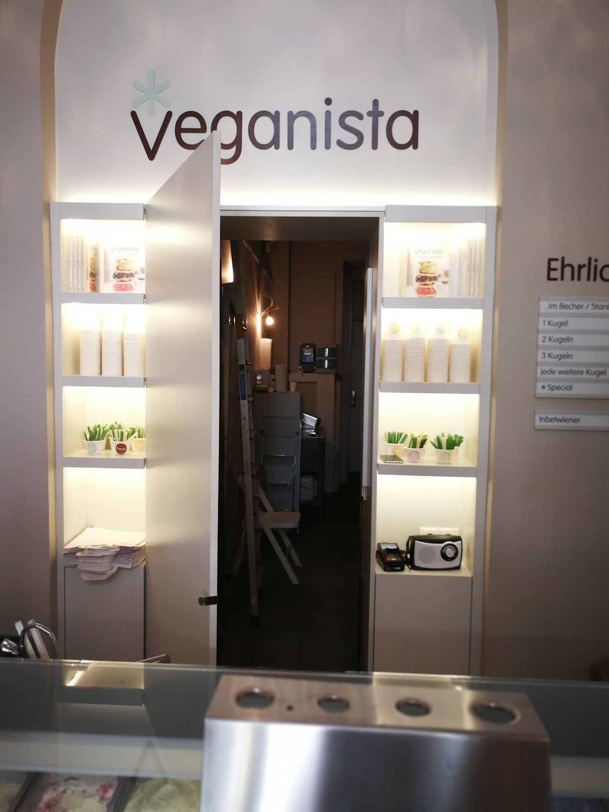 Veganista Ice Cream: the place