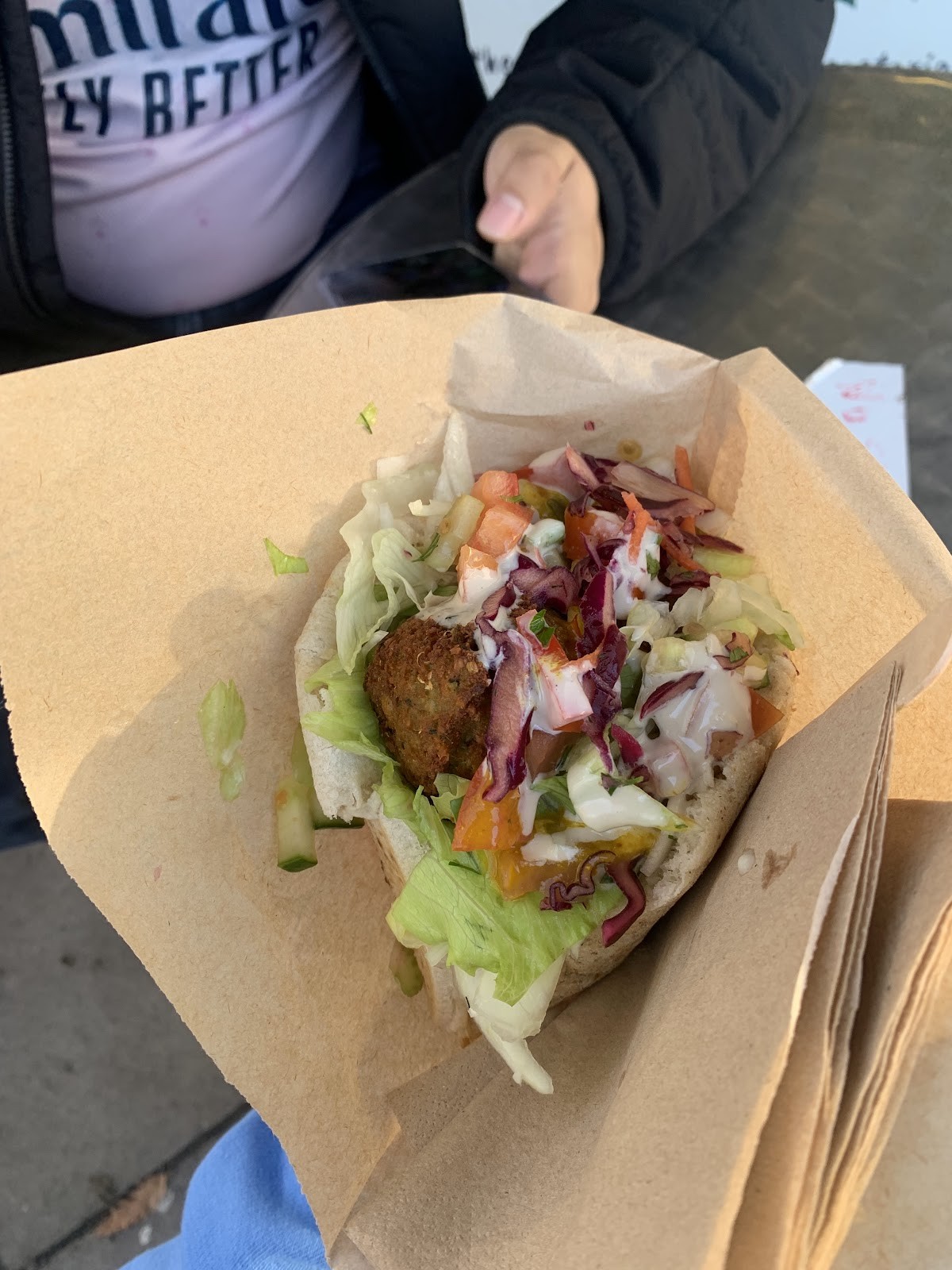 Edna's Falafel Kitchen: food & drinks
