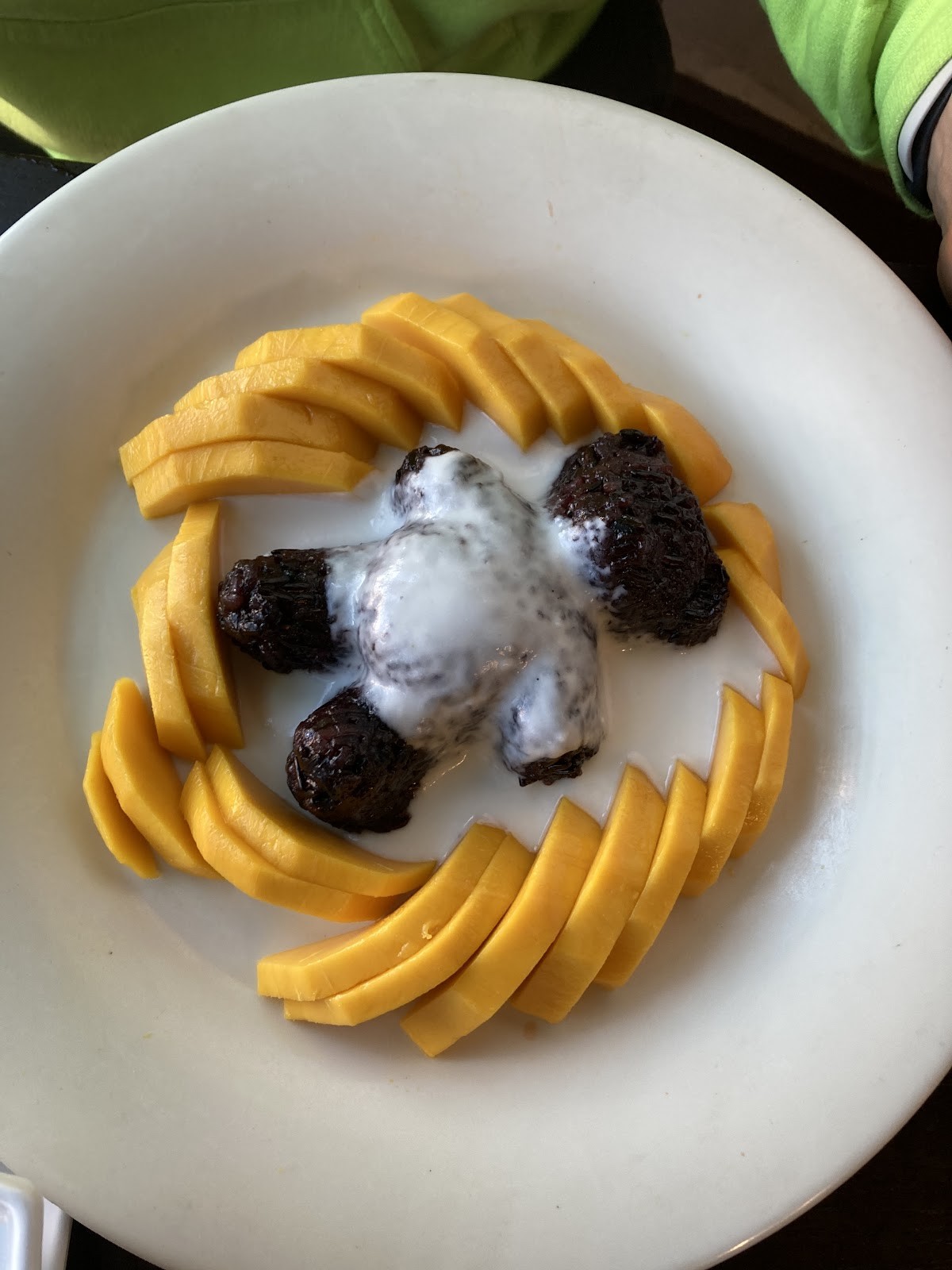 Lotus Vegan: food & drinks
