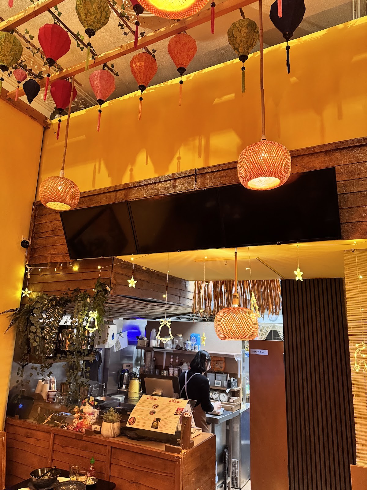 The Bami: the place