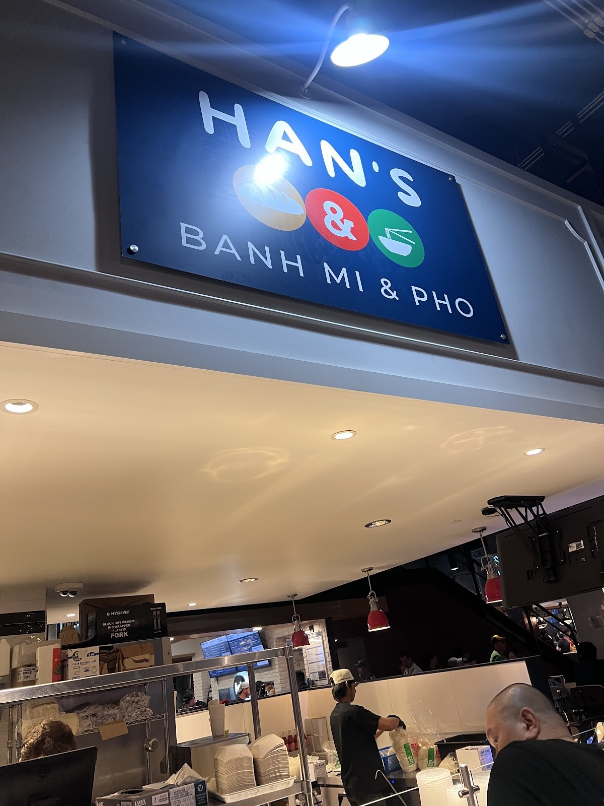 Han's Banh Mi AFH: the place