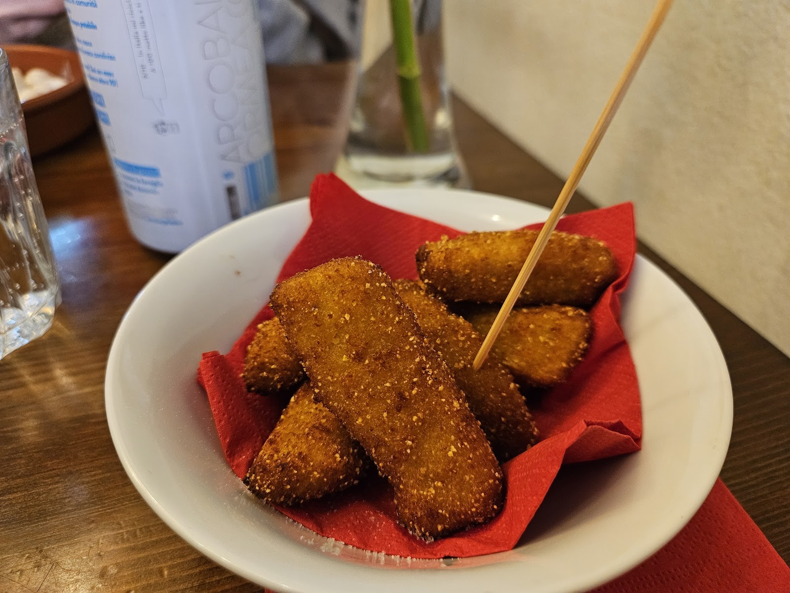 ZEM Vegan Bistrot: food & drinks