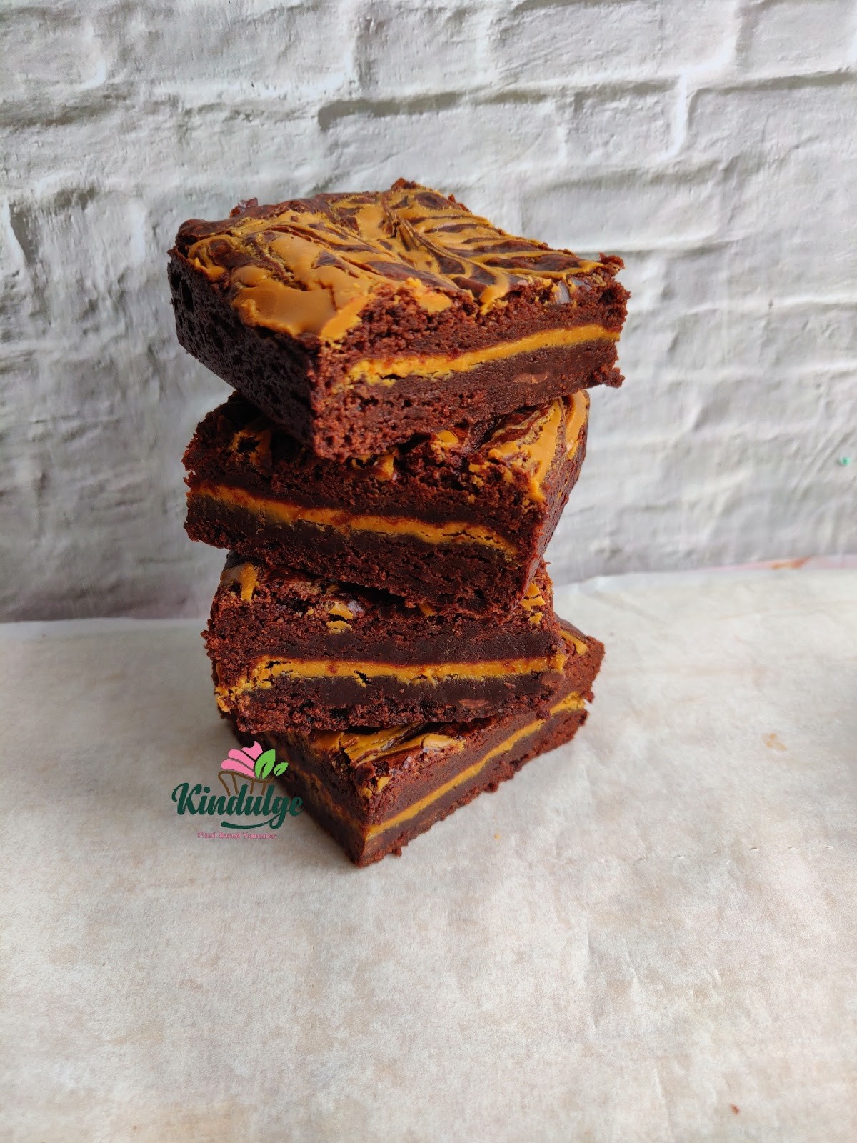 Kindulge - Vegan cakes and bakery: food & drinks