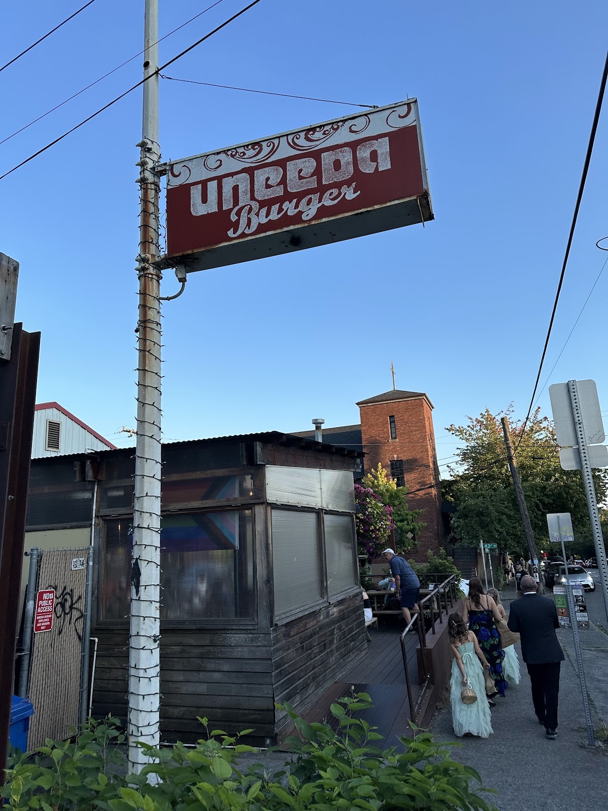 Uneeda Burger: the place