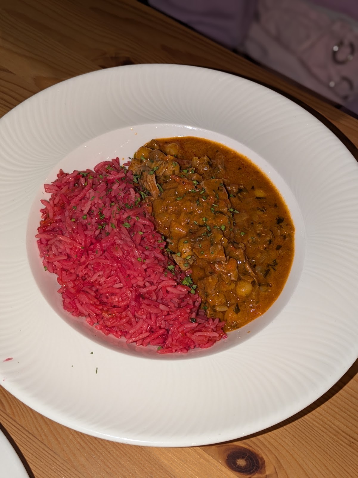 Luna's Vegan Corner: food & drinks